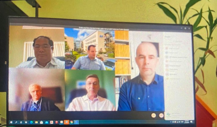 Online meeting (Microsoft Team) between department and AVT